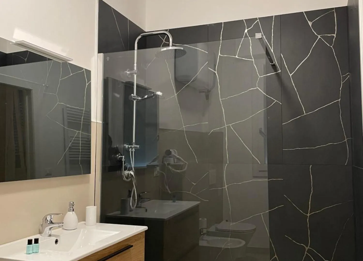 Guest house Le Stanze Dell'Edera Hotel Bologna